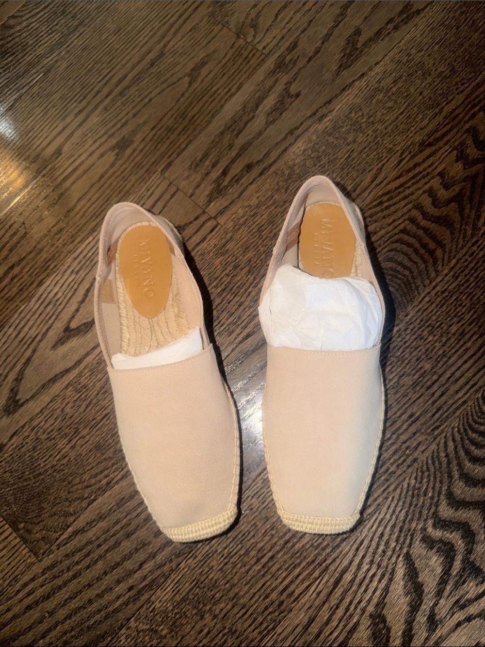 New! Banana Republic Suede Espadrilles Flats 8 Shoes Ivory Mivano Italia